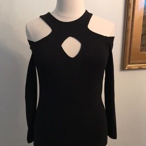 COLD SHOULDER CUT OUT TOP BY BOSTON PROPER SZ. L